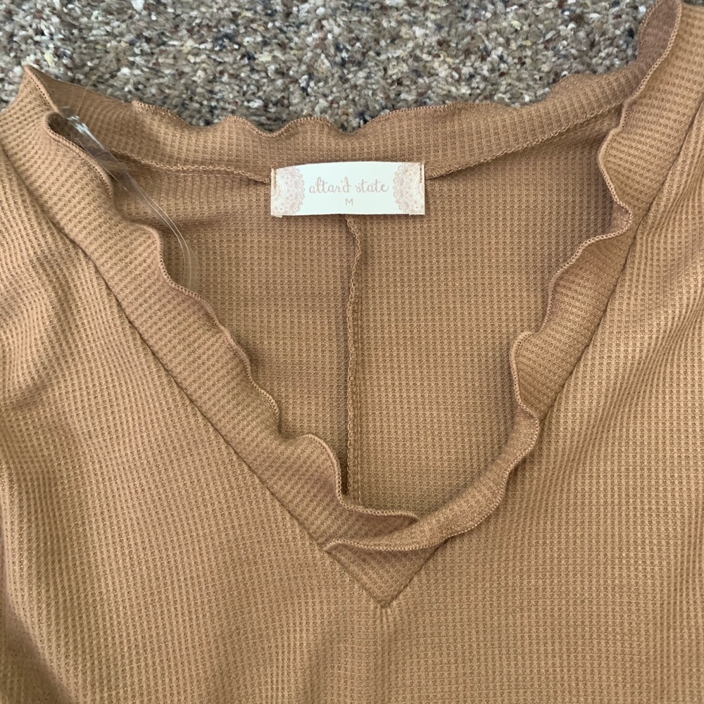Altard State Cropped Ruffled Top - Picture 2 of 2